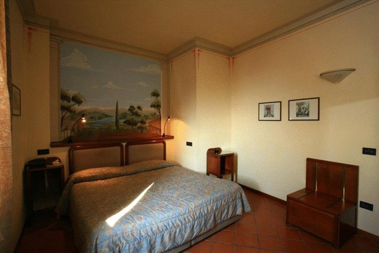 Hotel Palazzo Bocci Spello Oda fotoğraf