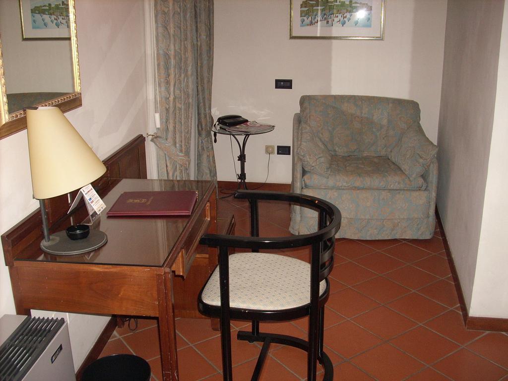 Hotel Palazzo Bocci Spello Dış mekan fotoğraf